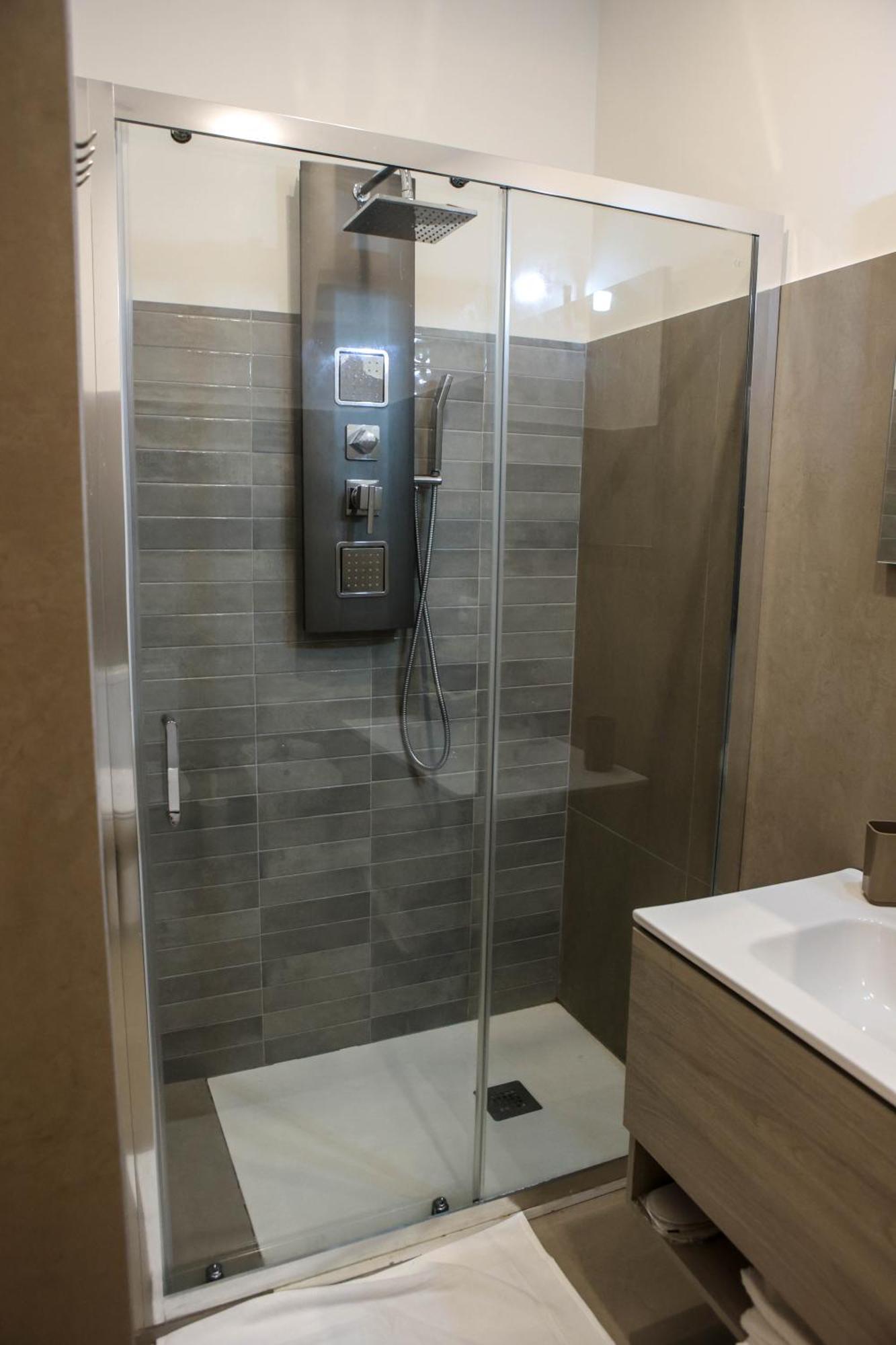 B&B Suites&Rooms Piazza Dei Martiri Aeroporto di Catania Fontana Rossa Esterno foto