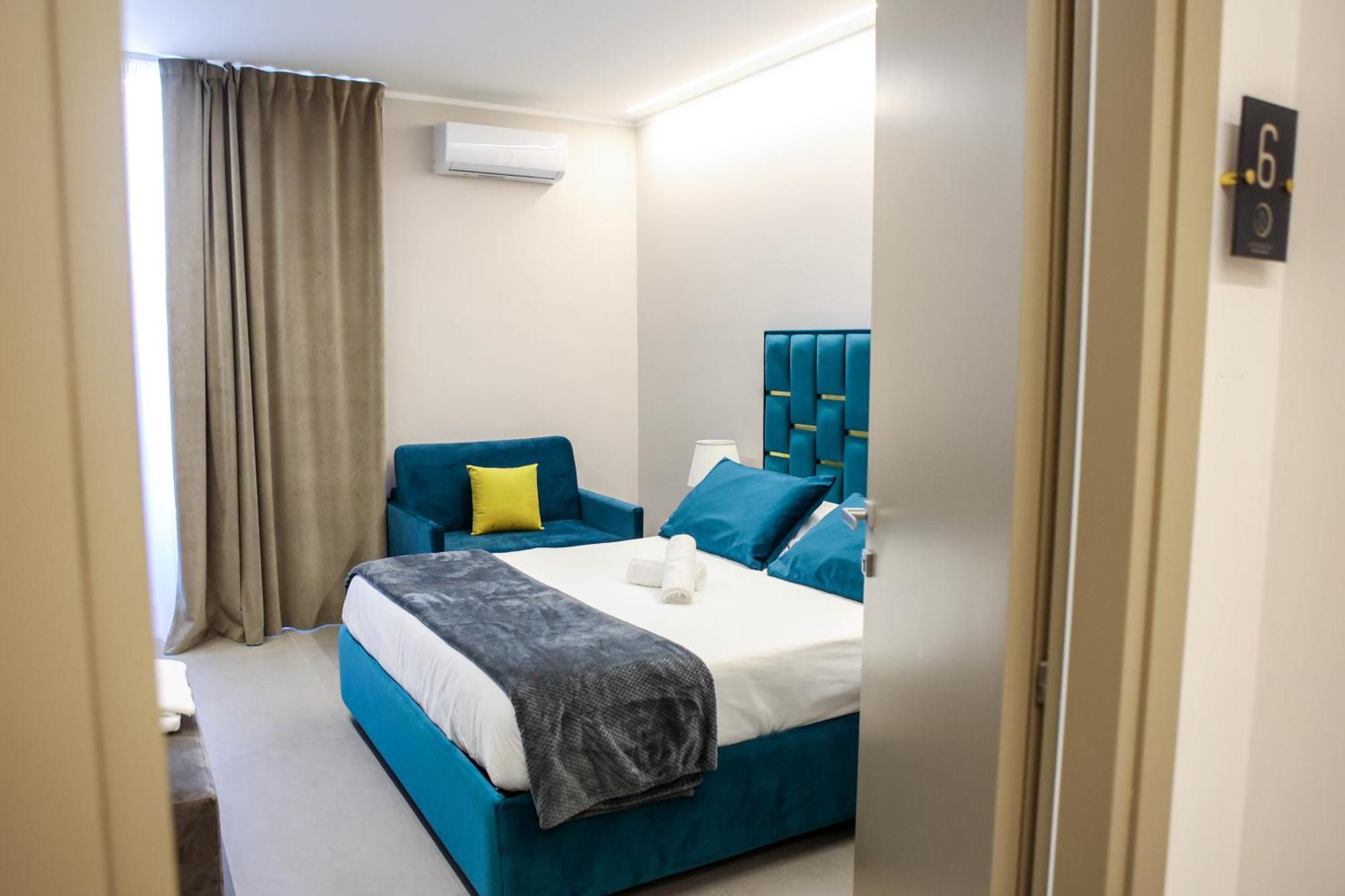 B&B Suites&Rooms Piazza Dei Martiri Aeroporto di Catania Fontana Rossa Esterno foto
